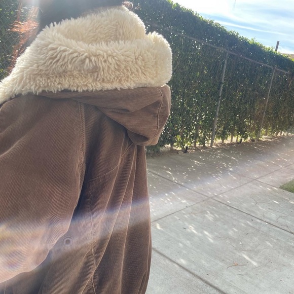 LRG Coat - Picture 12 of 12